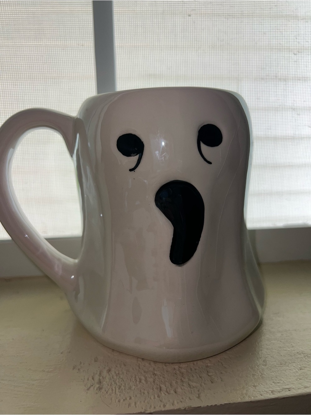 Source Unknown White Ceramic Ghost Face Mug with Black Accents